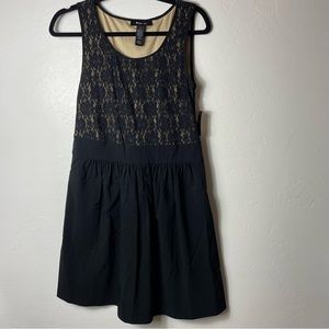 NWT STYLE & CO Lace Black Sleeveless Knee Length Dress Size 6